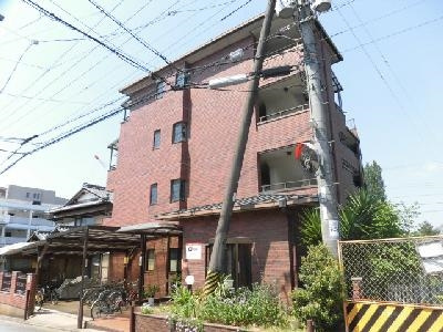 エスペランザ葛野大路の外観