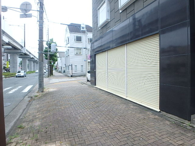 シャルム八幡の外観