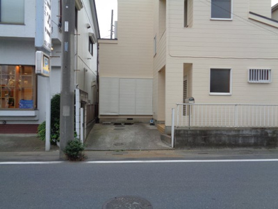 【駐車場】 | 桜町貸家（東）