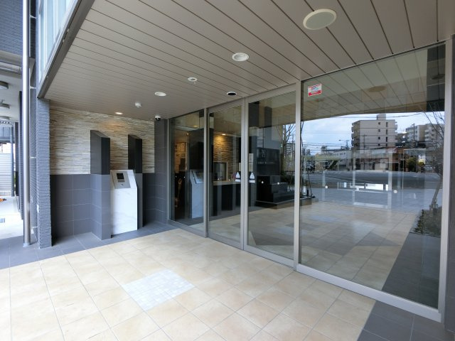 【エントランス】