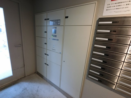 【エントランス】