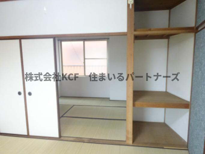 やすらぎビルの収納|小物を収納するのに便利です
きれいな外観です