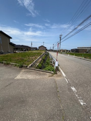 【周辺】 | 魚津市三田売地