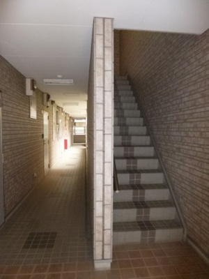 【その他共用部分】 | ミューズ南葛西Ⅲ | 共用の階段と廊下！
