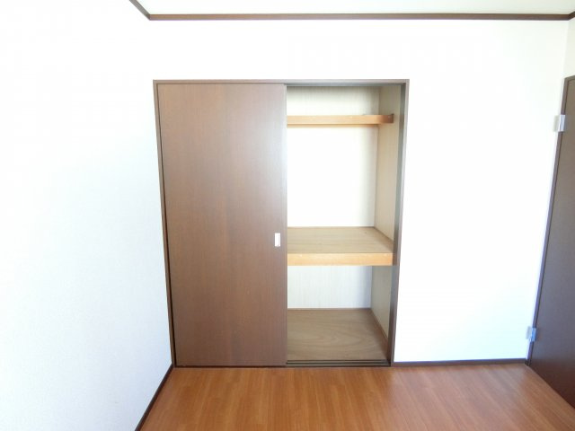 メゾンギャロップの収納