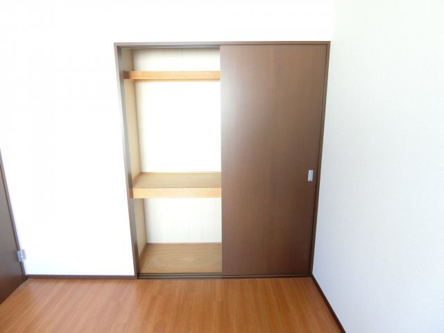 メゾンギャロップの収納