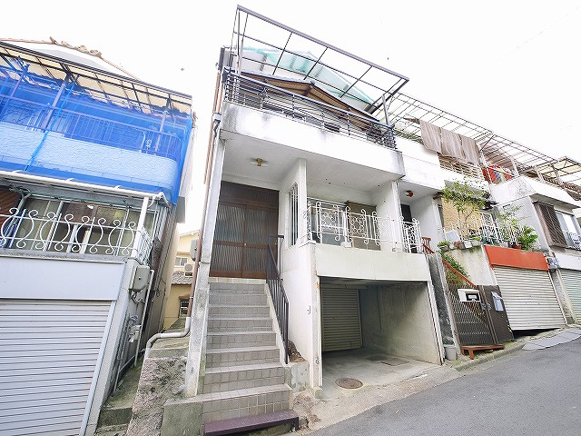 肘塚町戸建ての外観|外はこのようになっています