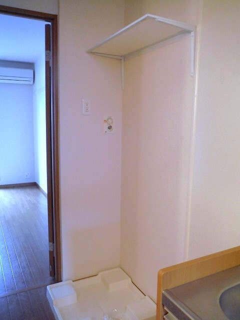 レジデンス本八幡の和室