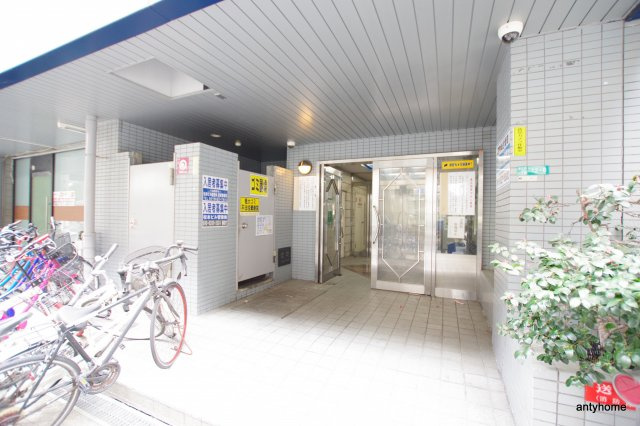 メゾネット北野　仲介手数料無料のエントランス