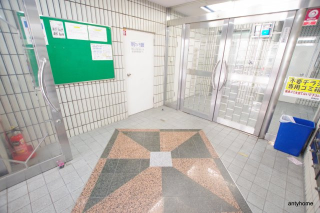 メゾネット北野　仲介手数料無料のロビー