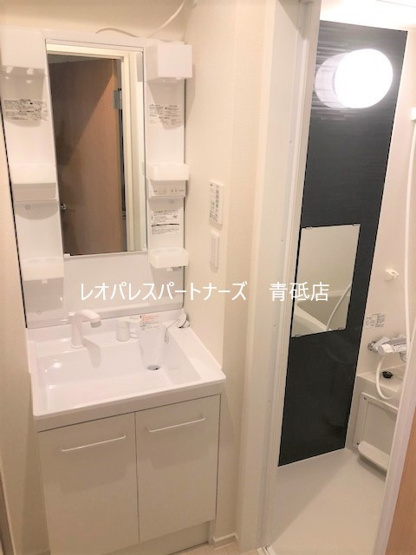 【独立洗面台】 | ヴィアロ高砂レジデンス