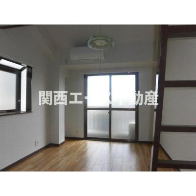 【居間・リビング】 | スリーテンロフト