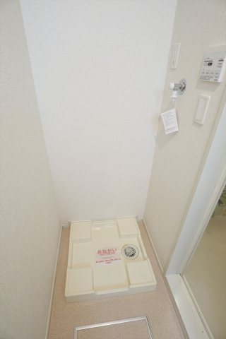 ファイン　ヴィラ　Ⅲ　Ｂの洗面所|洗濯機置場