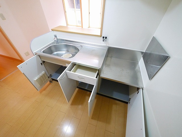 カリーノ　Ａ棟のキッチン|きれいなキッチンです