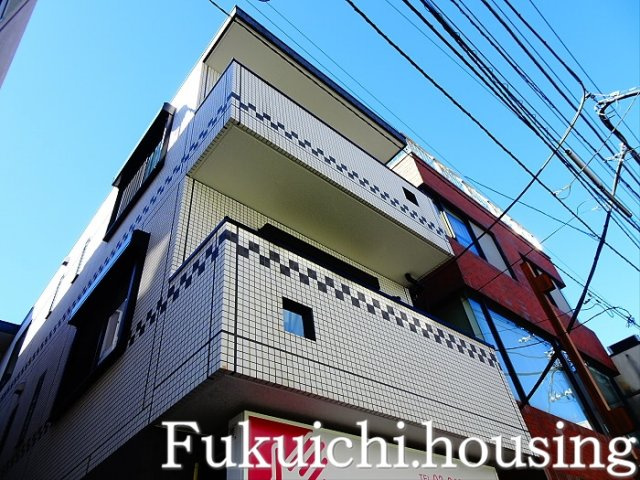 フォーリー・プレイスの外観