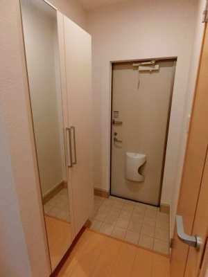 【玄関】 | フローラ・8