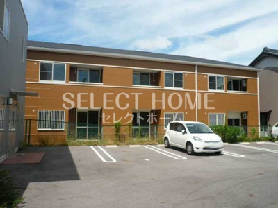 【駐車場】 | ピュアハウスⅡ | 駐車場に車を止められます