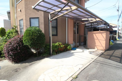 【その他共用部分】 | 西山本町3丁目戸建 | ★屋根付き駐輪場★
