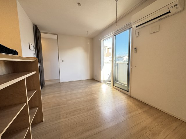 ファヴォーレAの居間・リビング