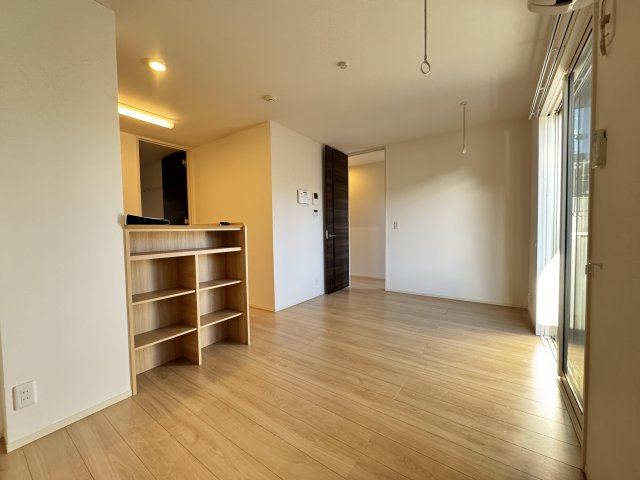 ファヴォーレAの居間・リビング