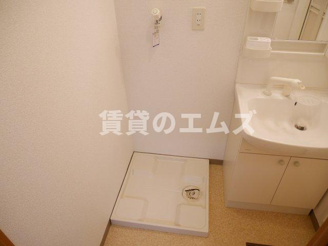 【設備】 | アムールメゾン | アムールメゾンの室内洗濯機置き場