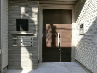 【エントランス】 | ビエンベニーダ綾瀬