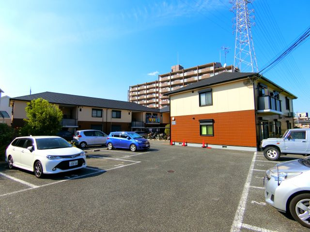 エステートヴィラの駐車場