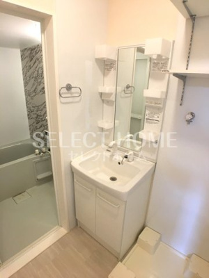 【独立洗面台】 | パークハウス栄 | 同型タイプ独立洗面台、朝の身支度には欠かせません