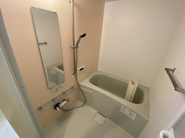 YKⅢの浴室