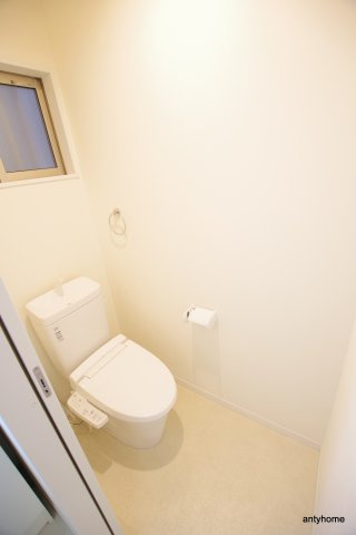 ビーバーズハウス3　仲介手数料無料のトイレ