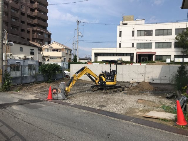 グラッド・タウン中野３丁目の前面道路含む現地写真|■全４区画　土地約２９坪～約３４坪■
□北向き２区画　南向き２区画□
