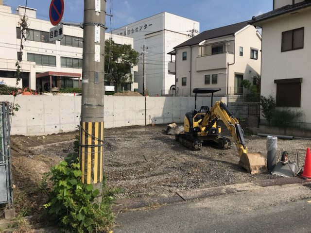 グラッド・タウン中野３丁目の前面道路含む現地写真|■前面道路は５ｍ以上あります■