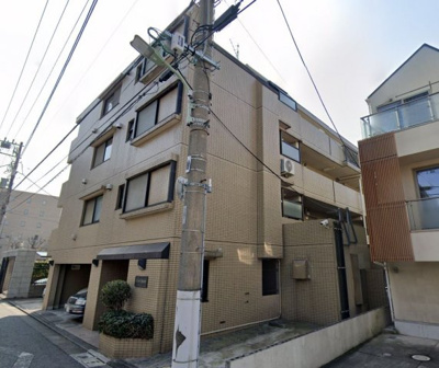 【外観】 | ドム田園調布 | 南東向きにて陽当り良好です
オープンタイプの対面キッチン！家族との会話も弾みます。