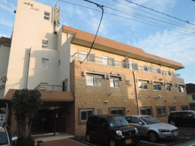 【外観】 | 山手台ハイツ | JR京浜東北線・根岸線「山手」駅徒歩12分。
巡回管理ですが、きれいに管理されております。
閑静な住宅街に位置するマンションですので、静かに暮らしたい方にお勧めです。