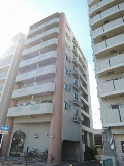 【外観】 | 3階南西角部屋につき廊下側も人通りが少なくプライバシーを保てます。
嬉しい風呂・トイレ別。