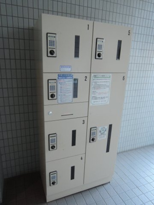【その他共用部分】 | ファーストクラス子安駅 | 不在時にもお荷物が受け取れる宅配ボックス