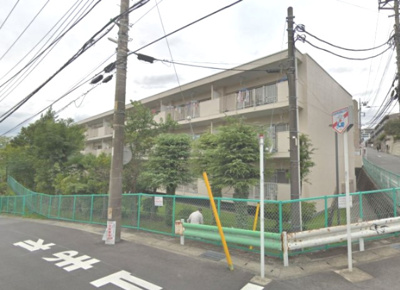 【外観】 | 東急ドエル宮崎台フェニックス | LDKと一体感のある使いやすいシステムキッチン。全居室に収納有。
5階南向きにつき日当たり・通風・眺望良好♪