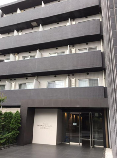 【外観】 | 京急空港線「糀谷駅」徒歩8分の好立地。
人気の築浅マンションです。
巡回管理ですが非常にきれいに管理されております。
