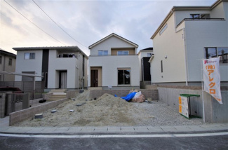 【外観】 | ４号棟　現地（2019年10月）撮影
土地面積150.01㎡　建物面積100.19㎡