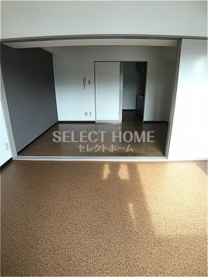 【居間・リビング】 | イーストガーデンポプラ館 | 使いやすいリビングです