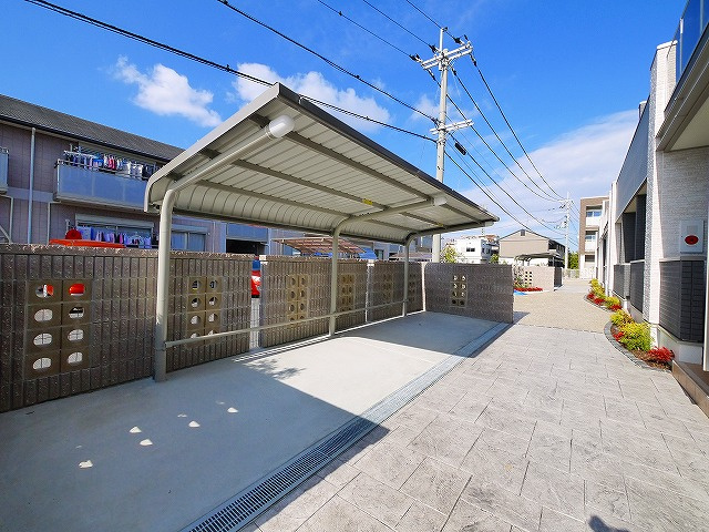 グランツⅡ　（奈良市）のその他共用部分|ゆったりとした駐輪スペース