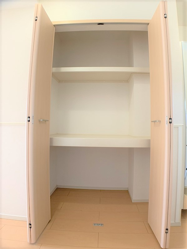 ブライトヒルズⅠの収納