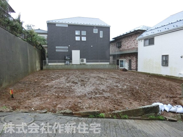 八千代市大和田　売地　更地　建築条件なし　約４５．６坪の整形地