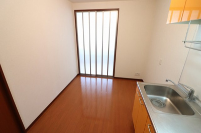 【居間・リビング】 | エステート旭