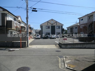 【駐車場】 | マリーク四番館