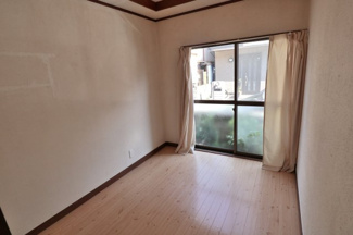 【寝室】 | 大窪一戸建て