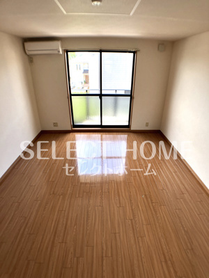 【居間・リビング】 | エスペランサ宮地 | ゆったり過ごせる居間です