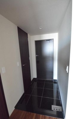 【玄関】 | ザ・セントラルマークタワー