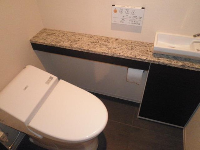 【トイレ】 | ザ・セントラルマークタワー