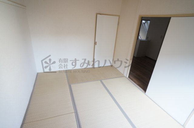 ハイツ椿園Ⅱの和室